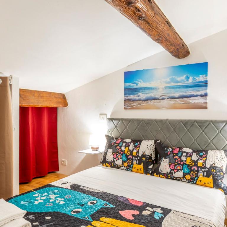GuestHost - Lungarno Pignone Dreamy Apartament - Two-Bedroom Apartment - 13
