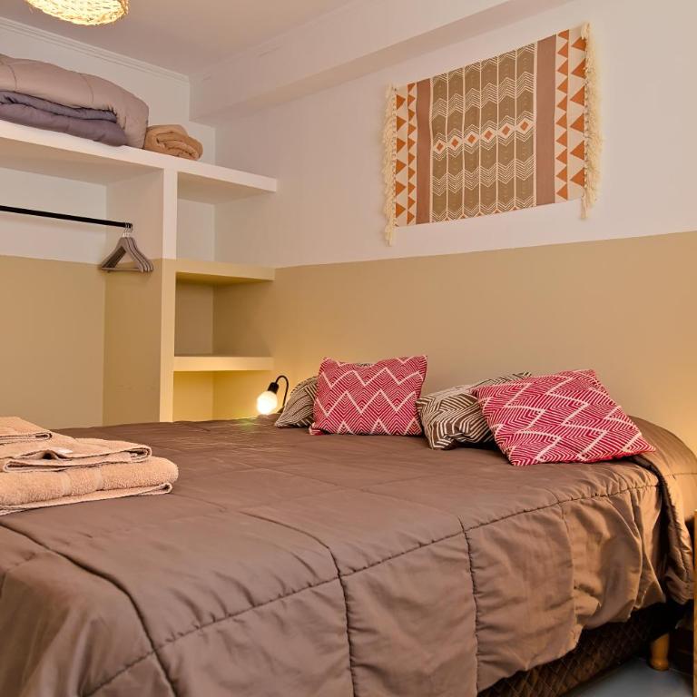Aparts Cerro comision - Amplios, con vista a los Cerros y Lago Argentino - Zona tranquila cerca del Centro - Apartamento de 1 dormitorio - 10