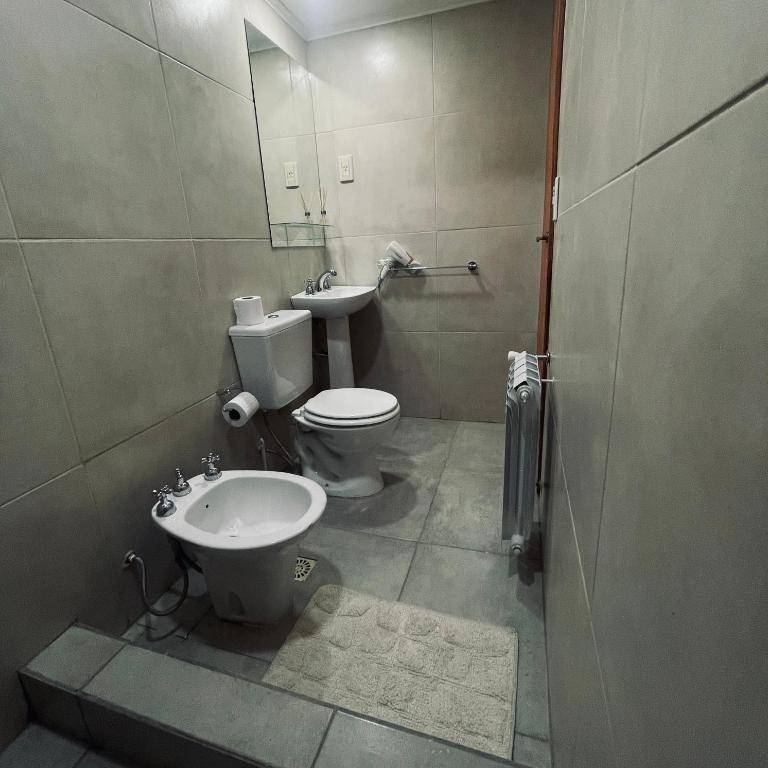 Aparts Cerro comision - Amplios, con vista a los Cerros y Lago Argentino - Zona tranquila cerca del Centro - Apartamento de 1 dormitorio - 24