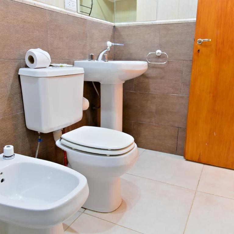 Aparts Cerro comision - Amplios, con vista a los Cerros y Lago Argentino - Zona tranquila cerca del Centro - Apartamento de 1 dormitorio - 24