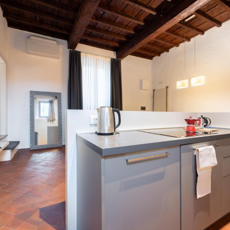 Keys of Italy - Albero 15 - Big and Small apt by Train station 2nd floor - Appartamento con 2 Camere da Letto - 18