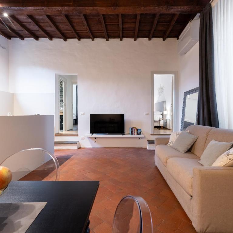 Keys of Italy - Albero 15 - Big and Small apt by Train station 2nd floor - Appartamento con 2 Camere da Letto - 13