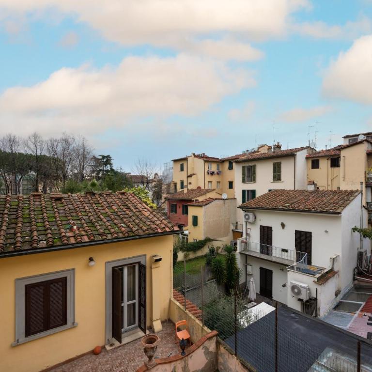 Keys of Italy - Albero 15 - Big and Small apt by Train station 2nd floor - Appartamento con 2 Camere da Letto - 2