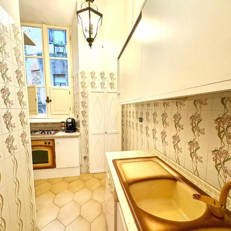 Pantheon Luxury Jacuzzi Apartment - Appartamento con 2 Camere da Letto - 26
