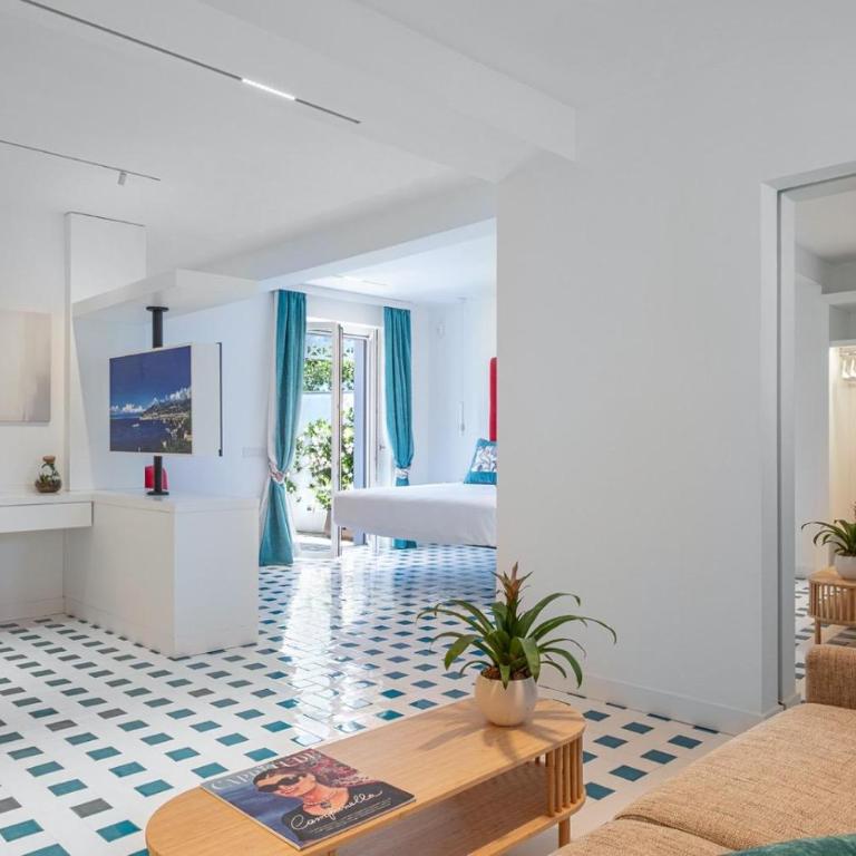 Villa Coralia Sorrento, Luxury Suite in Amalfi Coast, Italia - Suite with Garden View - 5
