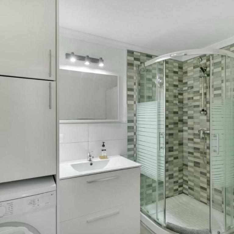 Puerto Feliz - Apartamento de 2 dormitorios con terraza - 10