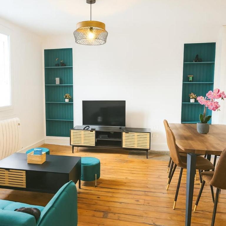 Le Nid Citadin - Two-Bedroom Apartment - 1