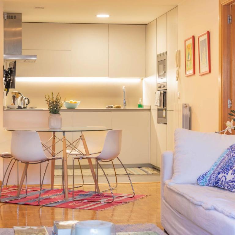 Encantadora habitación en apartamento con terraza - One-Bedroom Apartment - 26