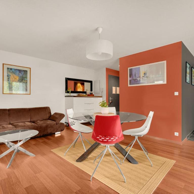 Le Jardin des Muses - T3 climatisé avec terrasse, Piscine et Parking - Apartment mit 2 Schlafzimmern - 4