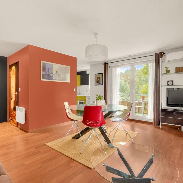 Le Jardin des Muses - T3 climatisé avec terrasse, Piscine et Parking - Apartment mit 2 Schlafzimmern - 1