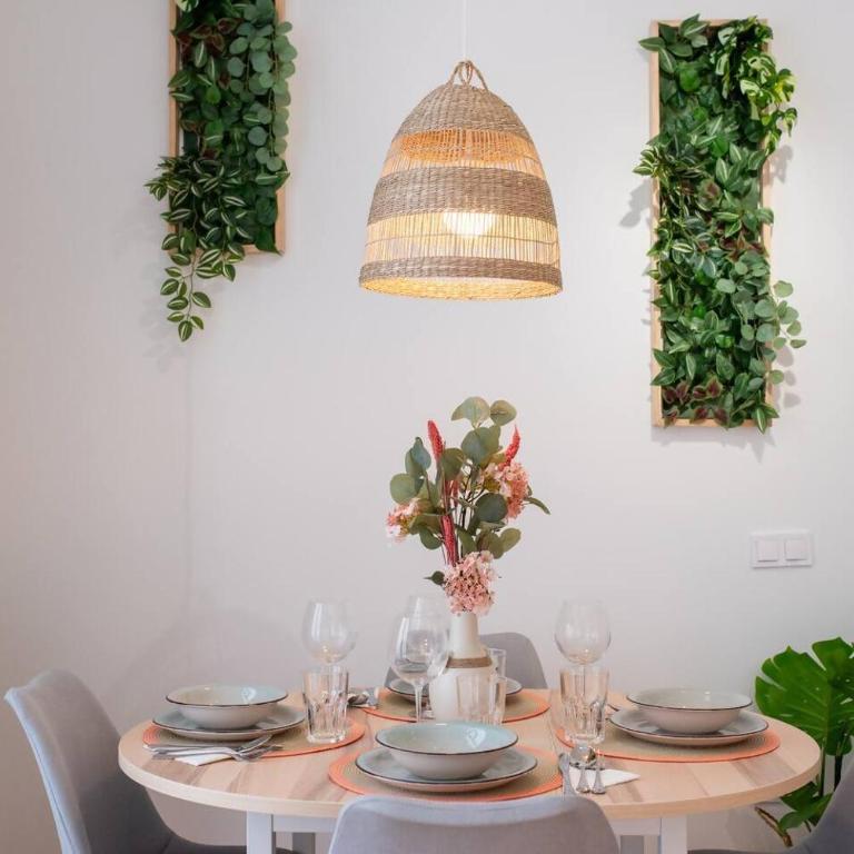 Loft Familiar: Paz y Conexión Ideal en Valencia - One-Bedroom Apartment - 35