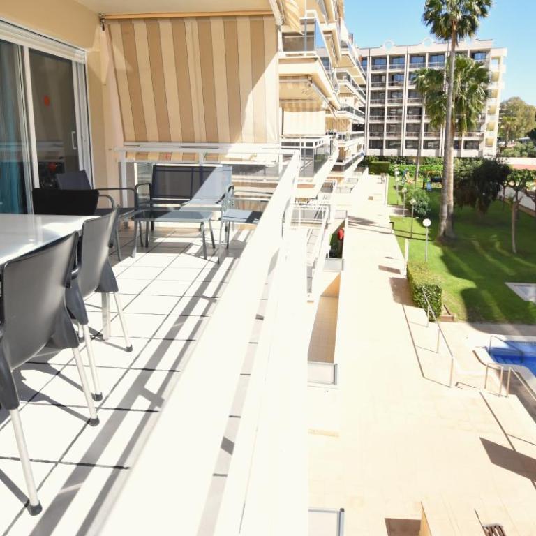 Ventura Park 4 4 - Two-Bedroom Apartment - 3