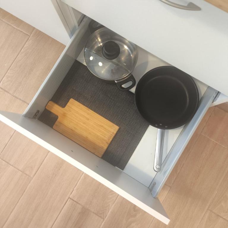 Central Cozy Ground Floor Studio - Apartment - 5