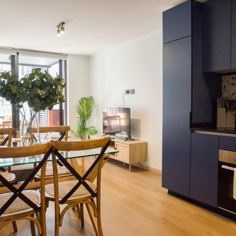 Beauty 2BR Haven for 5 in Lively Las Condes Oasis - Apartment - 17