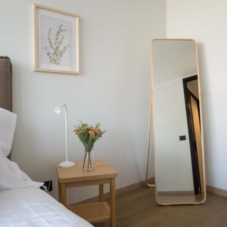 Stylish 2BR Flat for 5 in Lively Las Condes Oasis - Apartamento - 14