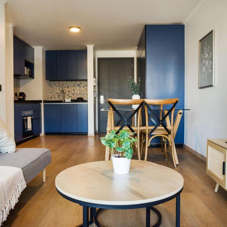 Stylish 2BR Flat for 5 in Lively Las Condes Oasis - Apartamento - 8