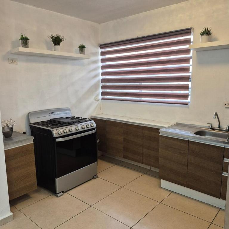 Hermosa casa amueblada - Facturacion - Two-Bedroom House - 14