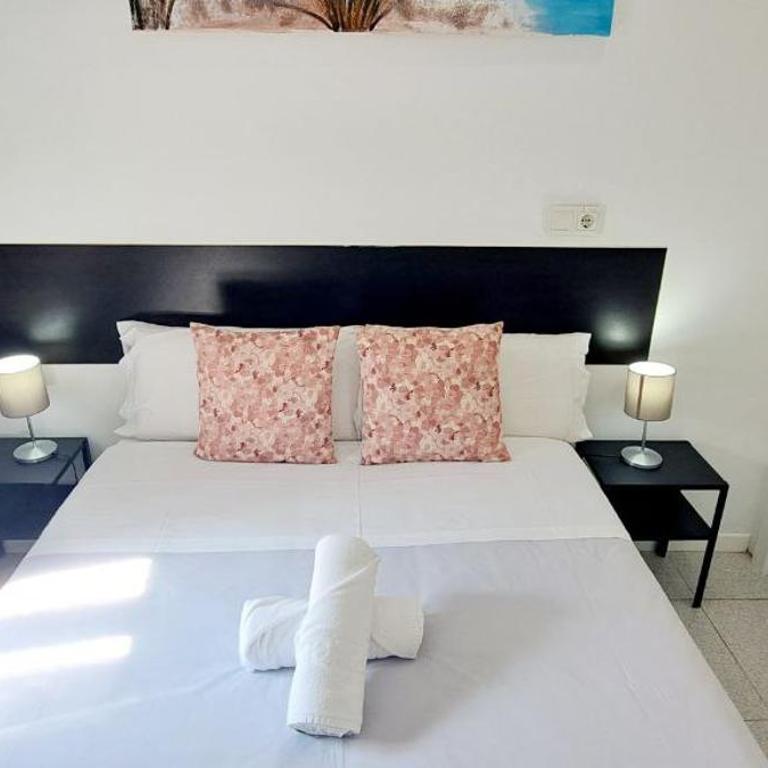 AYZ Sierra de Meira - Auto check-in property - Superior Double Room - 5