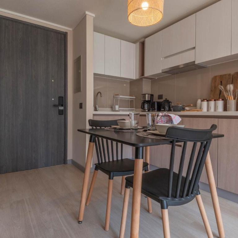 HOM I Cowork Wifi SmartTv SantaLucia Vista Piscina - Apartment - 33