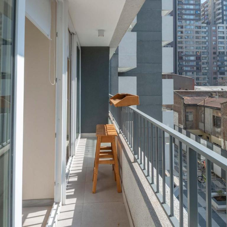 HOM I Cowork Wifi SmartTv SantaLucia Vista Piscina - Apartment - 86