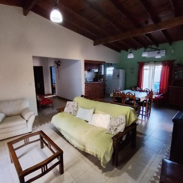 Alquiler en Uribelarrea - Casa de 2 dormitorios - 9