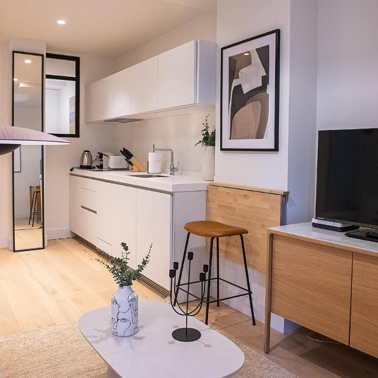 Excelsa Apartments - Estudio - 13