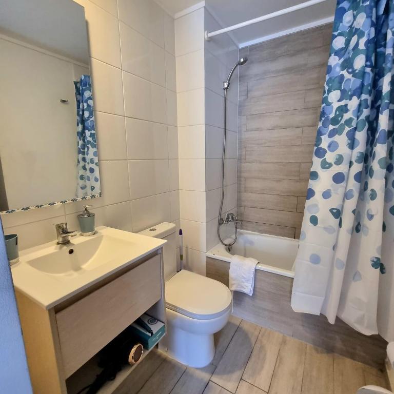 Dpto con AC metro Parque Almagro- Precio total - One-Bedroom Apartment - 8