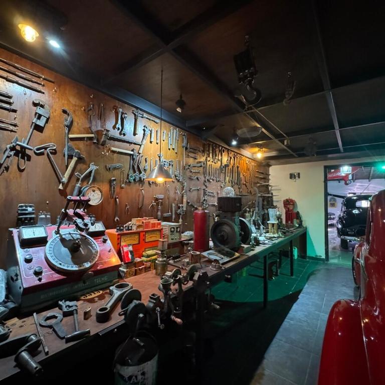 El Vagón del Tiempo-Museo Retro, Autos Clásicos - Two-Bedroom House - 20