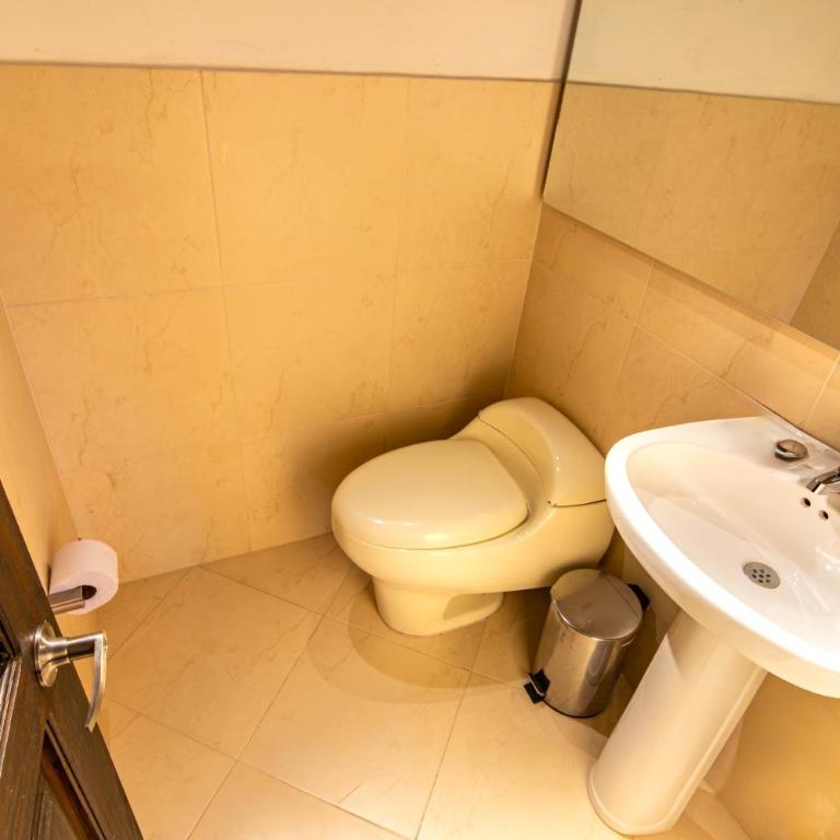 Casa familiar con jacuzzi y vista increíble - Three-Bedroom Apartment - 12