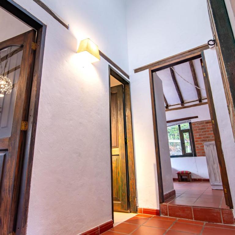 Casa familiar con jacuzzi y vista increíble - Three-Bedroom Apartment - 17