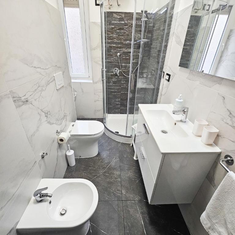 La Dolce Vita apartment in Rome - Appartamentino su 2 Livelli - 12