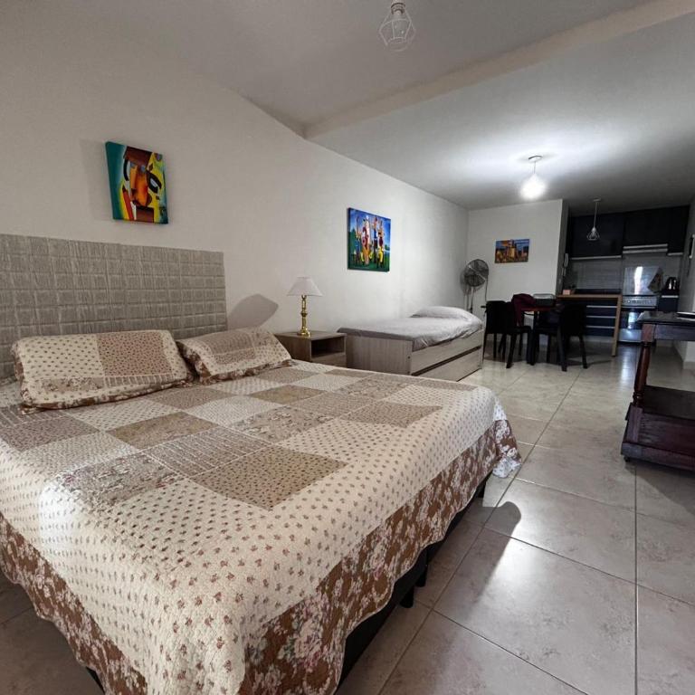 Monoambiente centrico Plaza Belgrano - One-Bedroom Apartment - 1