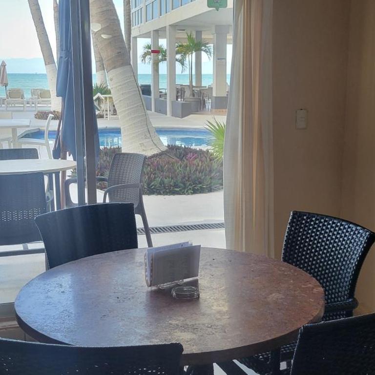 Suites Atlas - Ocean Front - Apartamento de 2 dormitorios con vistas al océano - 10