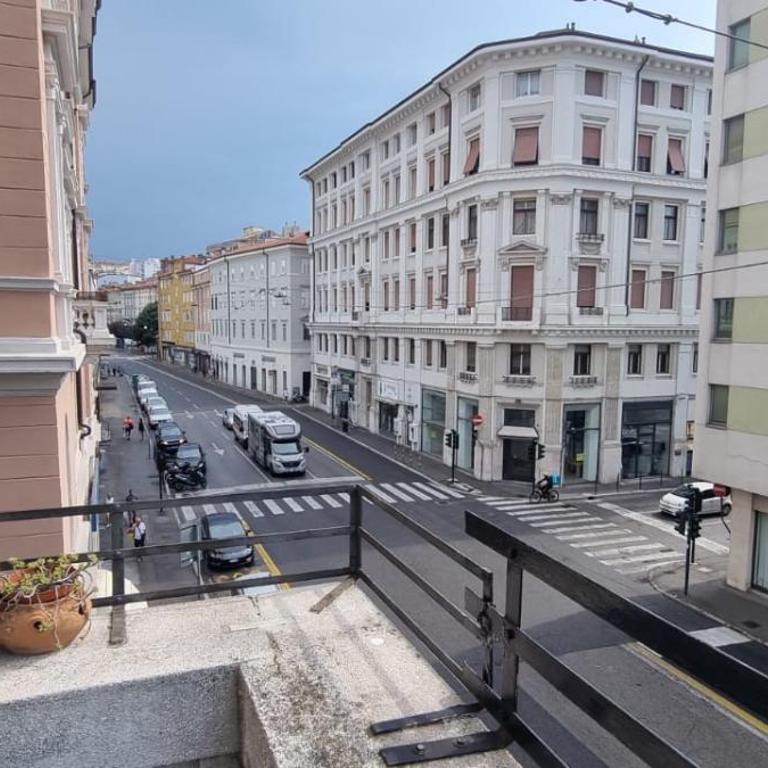 Carducci Dreams Including Free Parking Fast Fibra - Appartamento con 2 Camere da Letto - 16