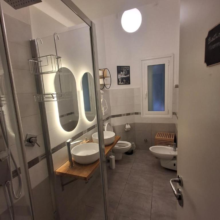Double B Ferruccio I - Camera Familiare con Bagno Privato Esterno - 7