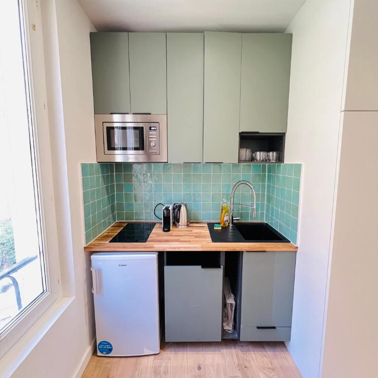 Studio Port-Garibaldi proche mer calme et AC - Appartement 1 Chambre - 13