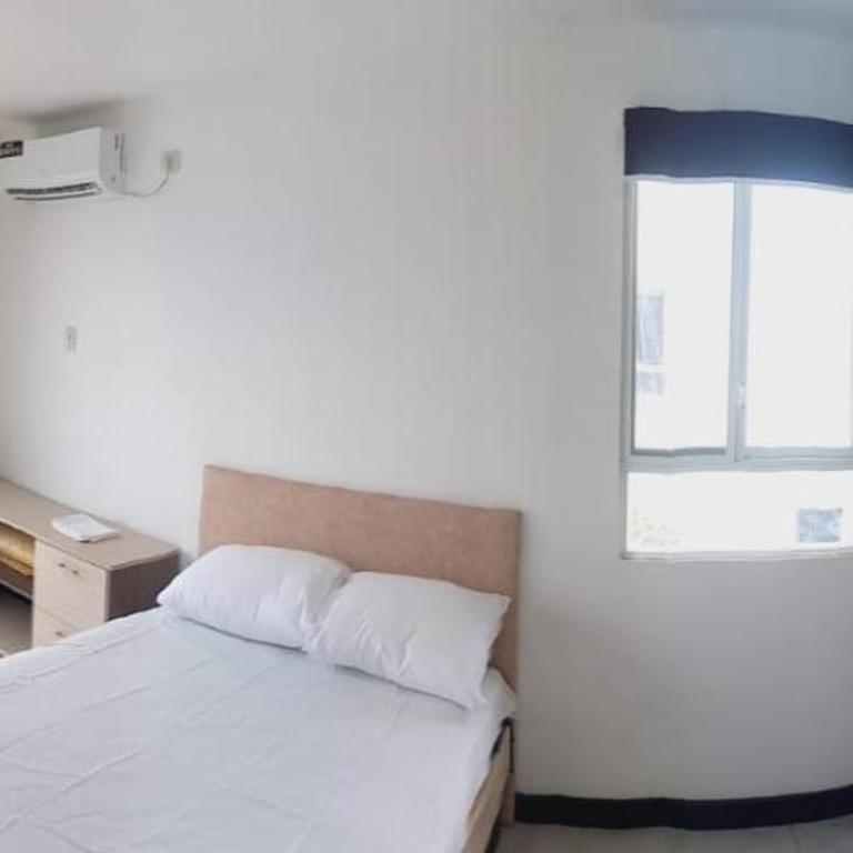 House in Manta, 15'from the beach 10' from airport - Three-Bedroom House - 23