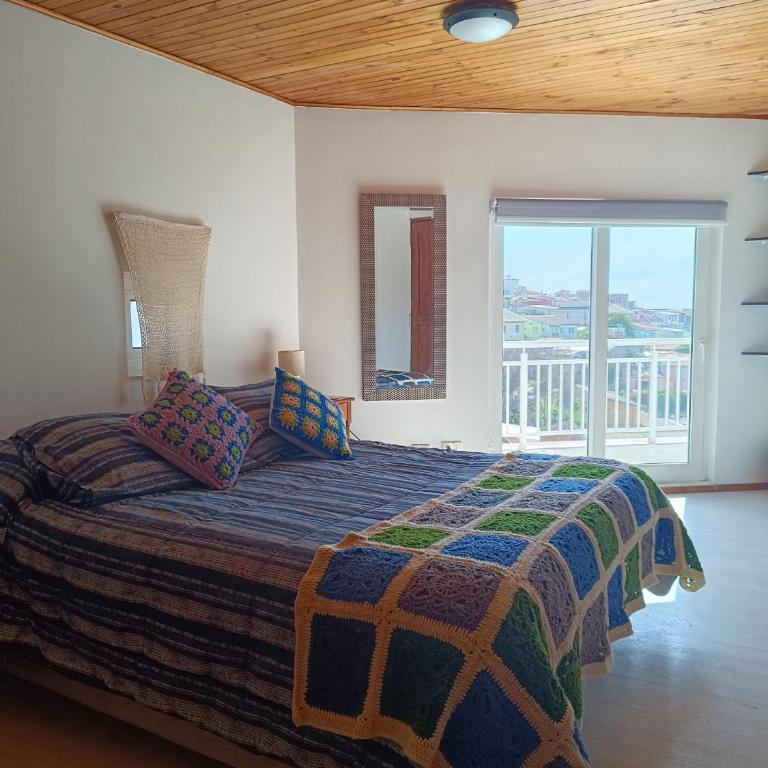 Hostal lala porteña vista al mar, baño privado y desayuno - Habitación Triple Superior con vistas al mar - 7