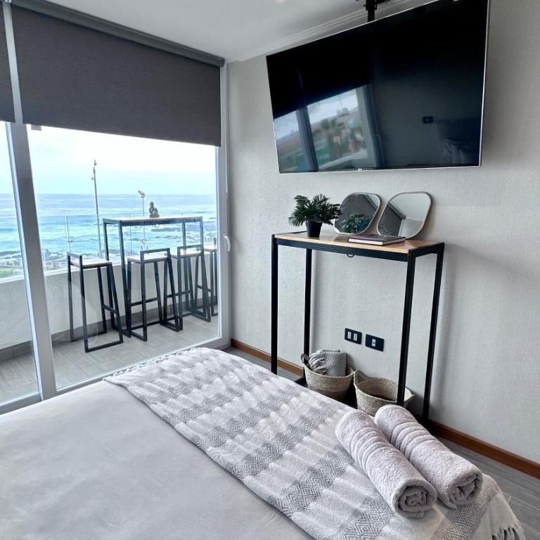 Oceanfront for 4 Nuevo Distrito Cavancha Frente al Mar - One-Bedroom Apartment with Sea View - 12