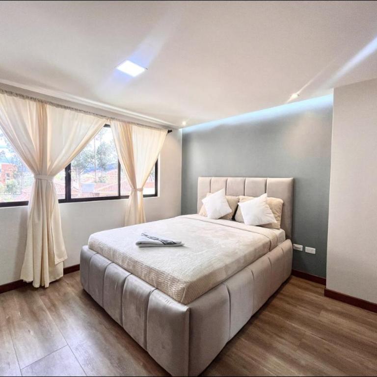 Casa Equipada cerca Hotel Oro Verde Cuenca - Habitación Doble - 15
