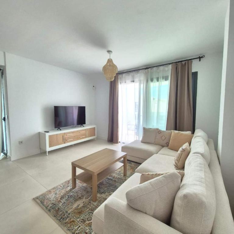 Happy Travel Lomas Daisy Higueron - Casa - 12