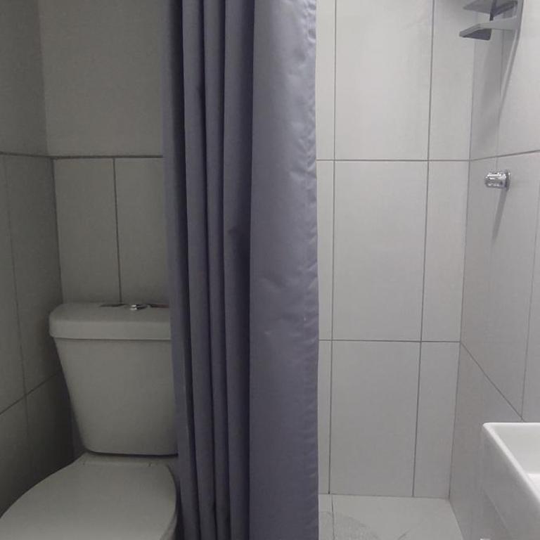 Rinconcito Viajero - Habitación Doble con baño privado - 2 camas - 7