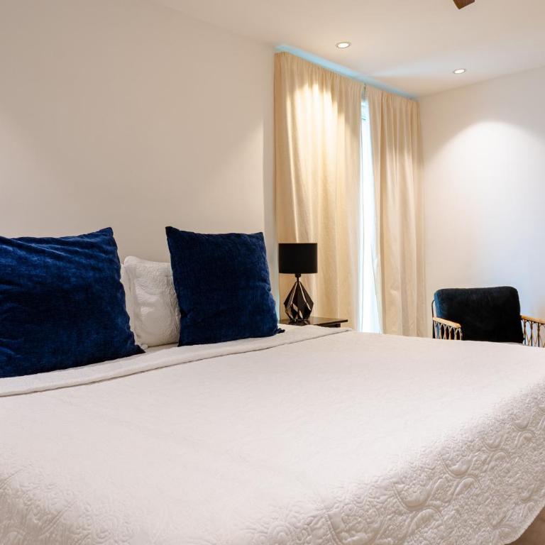 Elements 215 condo - Two-Bedroom Apartment - 50