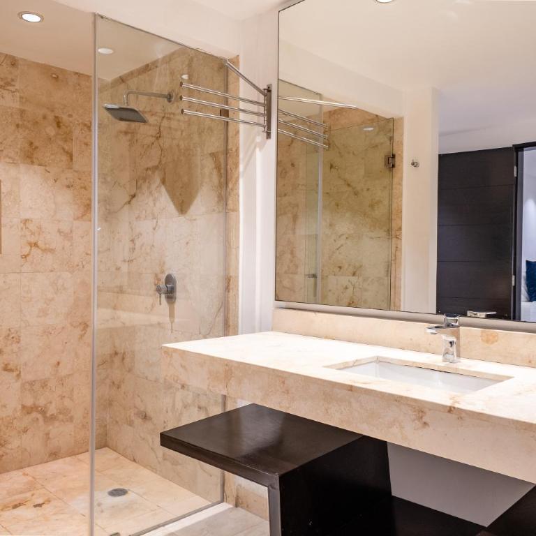 Elements 215 condo - Two-Bedroom Apartment - 53