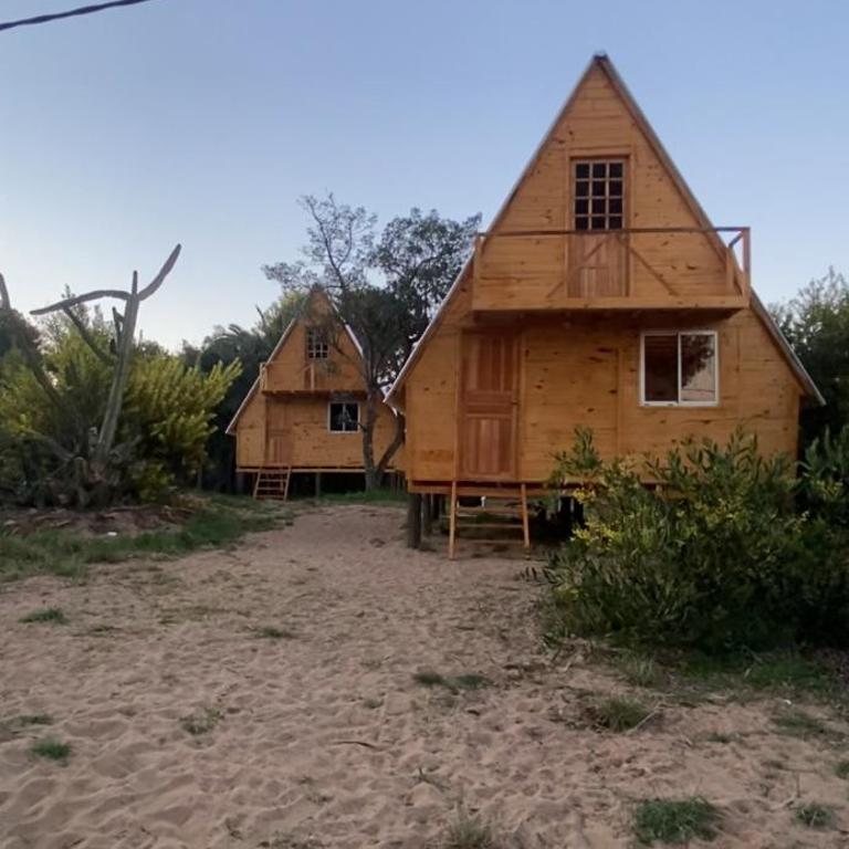 Surf Camp - One-Bedroom House - 8
