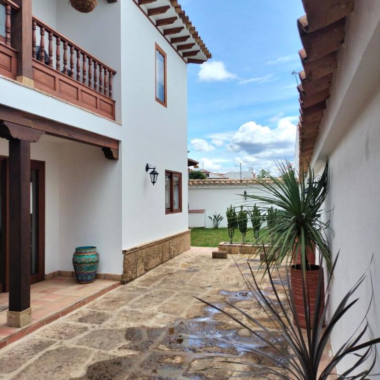 Exclusiva Casa BBQ Parking & Confort - Two-Bedroom Villa - 9