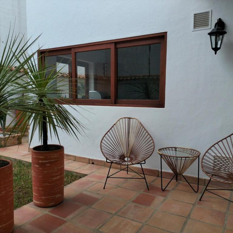 Exclusiva Casa BBQ Parking & Confort - Two-Bedroom Villa - 36