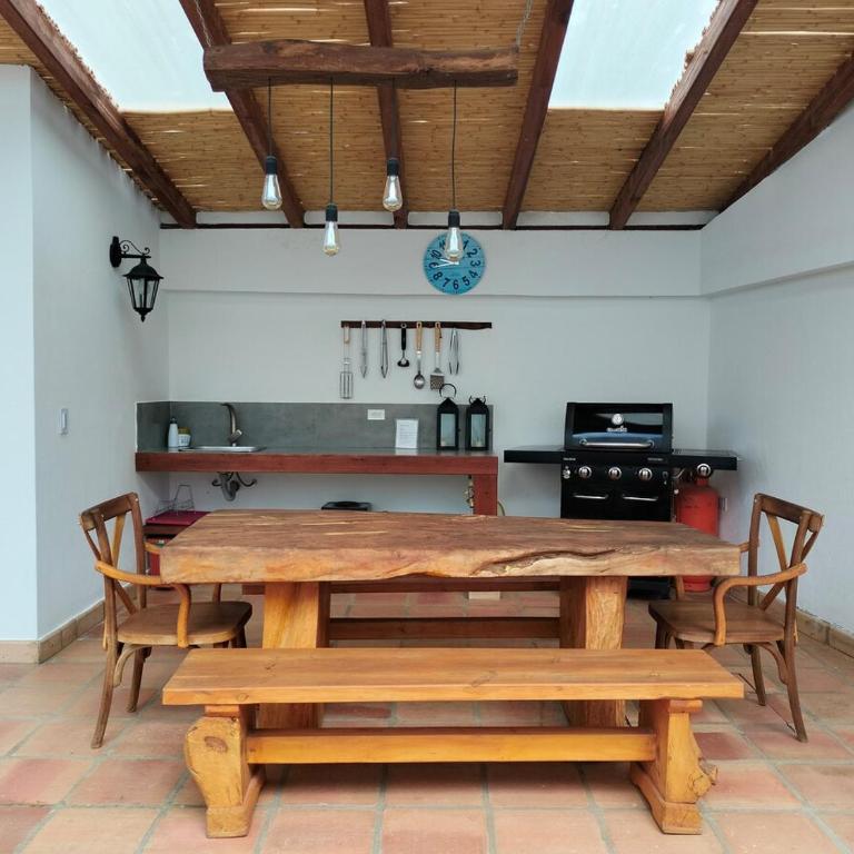 Exclusiva Casa BBQ Parking & Confort - Two-Bedroom Villa - 37