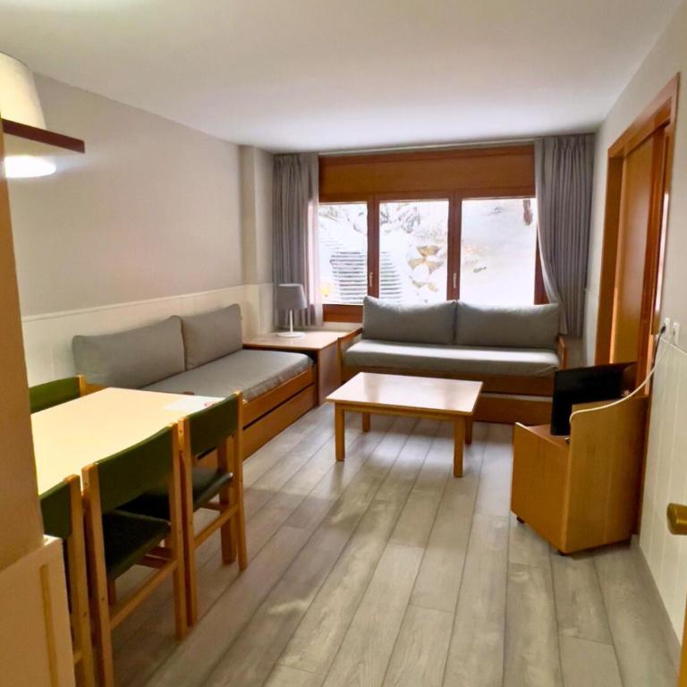 Baqueira-beret - apartament Solneu a pie de pistas - Apartamento de 2 dormitorios - 1