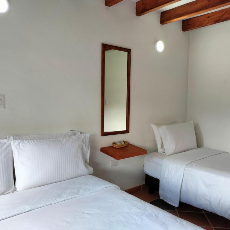 Cabaña para grupos con Parrilla & Hamacas - Apartment - 37